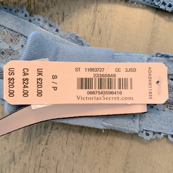 Victoria’s Secret Blue Lace Halter Bralette - Picture 7 of 8